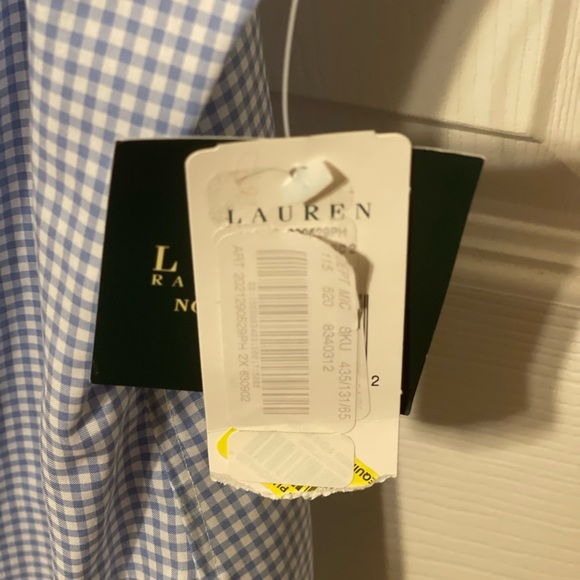 Lauren Ralph Lauren, Light Blue Gingham Sleeveless Button Down Top, Size 2X - Picture 4 of 4